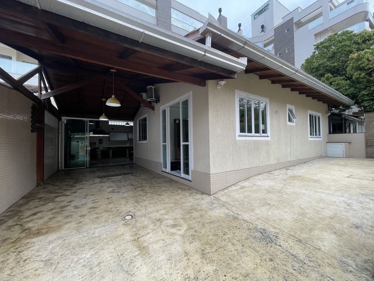 Locação Temporada Centro Bombinhas 3