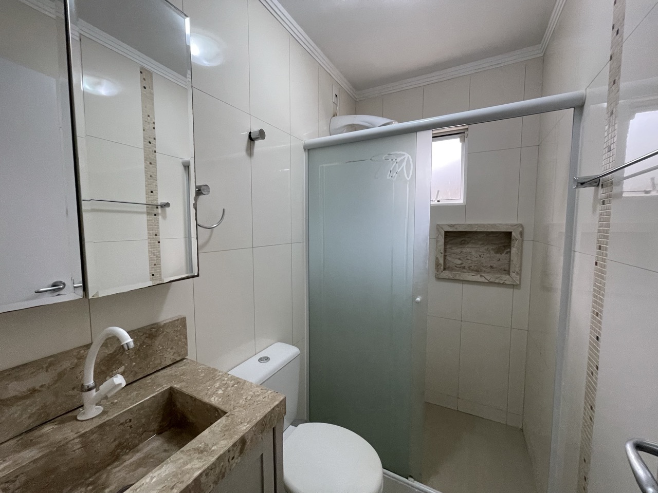 Locação Temporada Centro Bombinhas 9